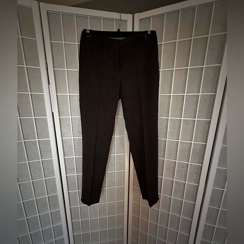 Elie Tahari Gray Trouser Pants, Size 2